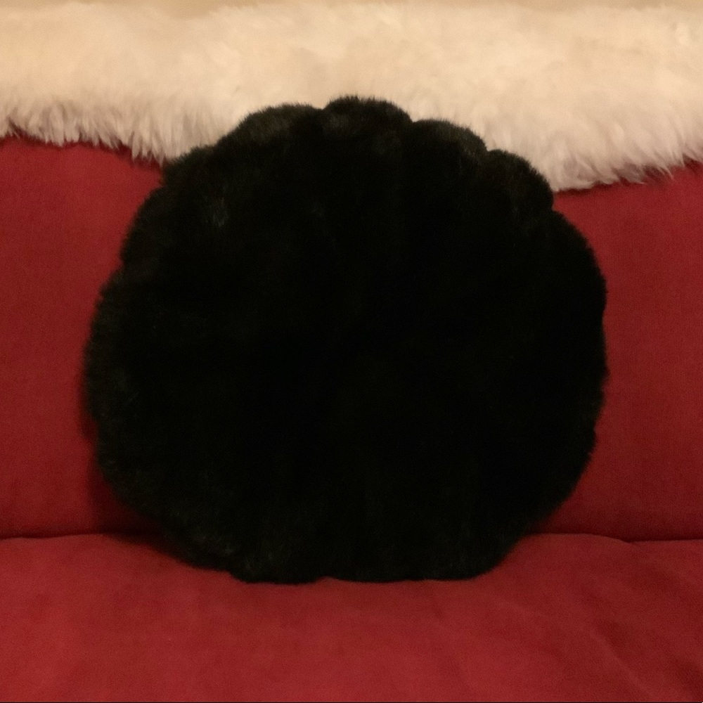 Faux Mink Pillow/Cushion 18’